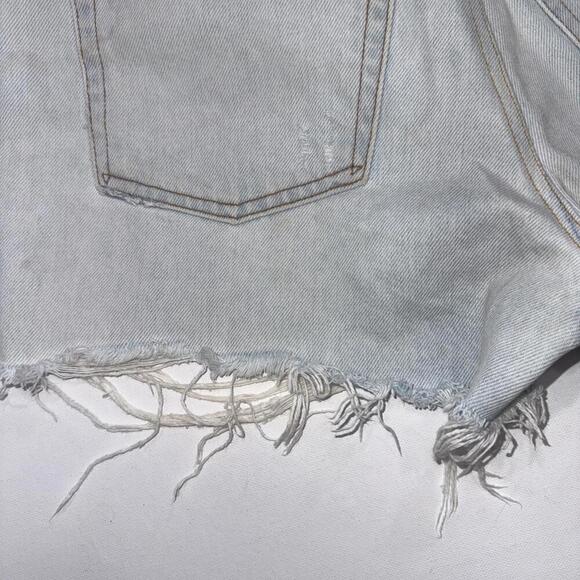 GRLFRND White Helena Shorts Size 26 Distressed Button Fly Super Short n’ Sweet - Picture 14 of 14